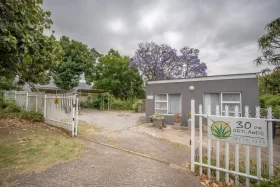 IMAGES-30-on-Oatlands-1